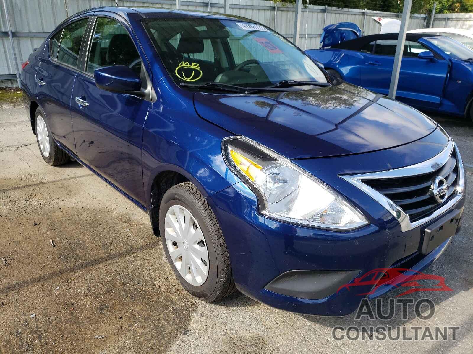 NISSAN VERSA 2018 - 3N1CN7APXJL819995