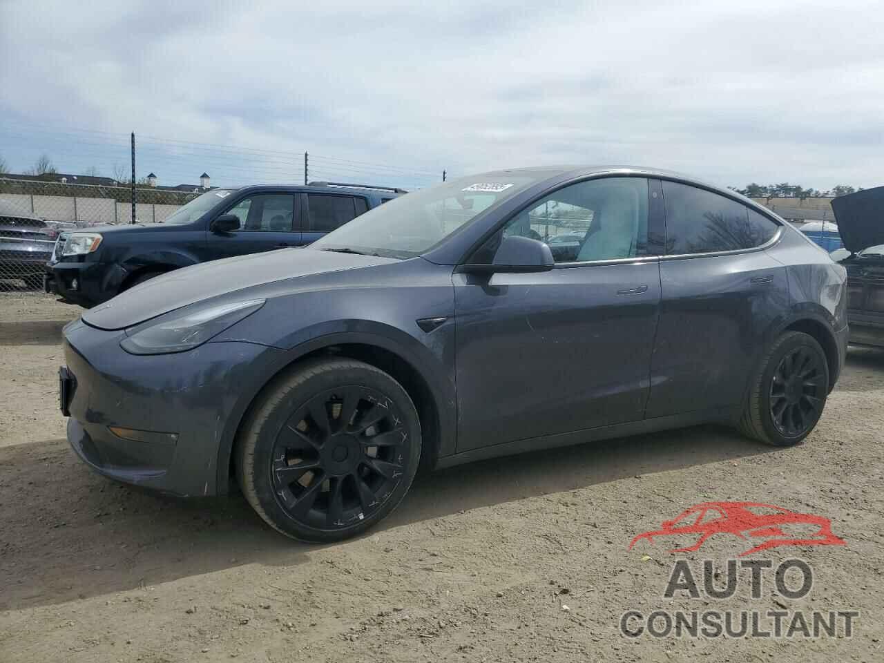 TESLA MODEL Y 2022 - 7SAYGAEE1NF537710