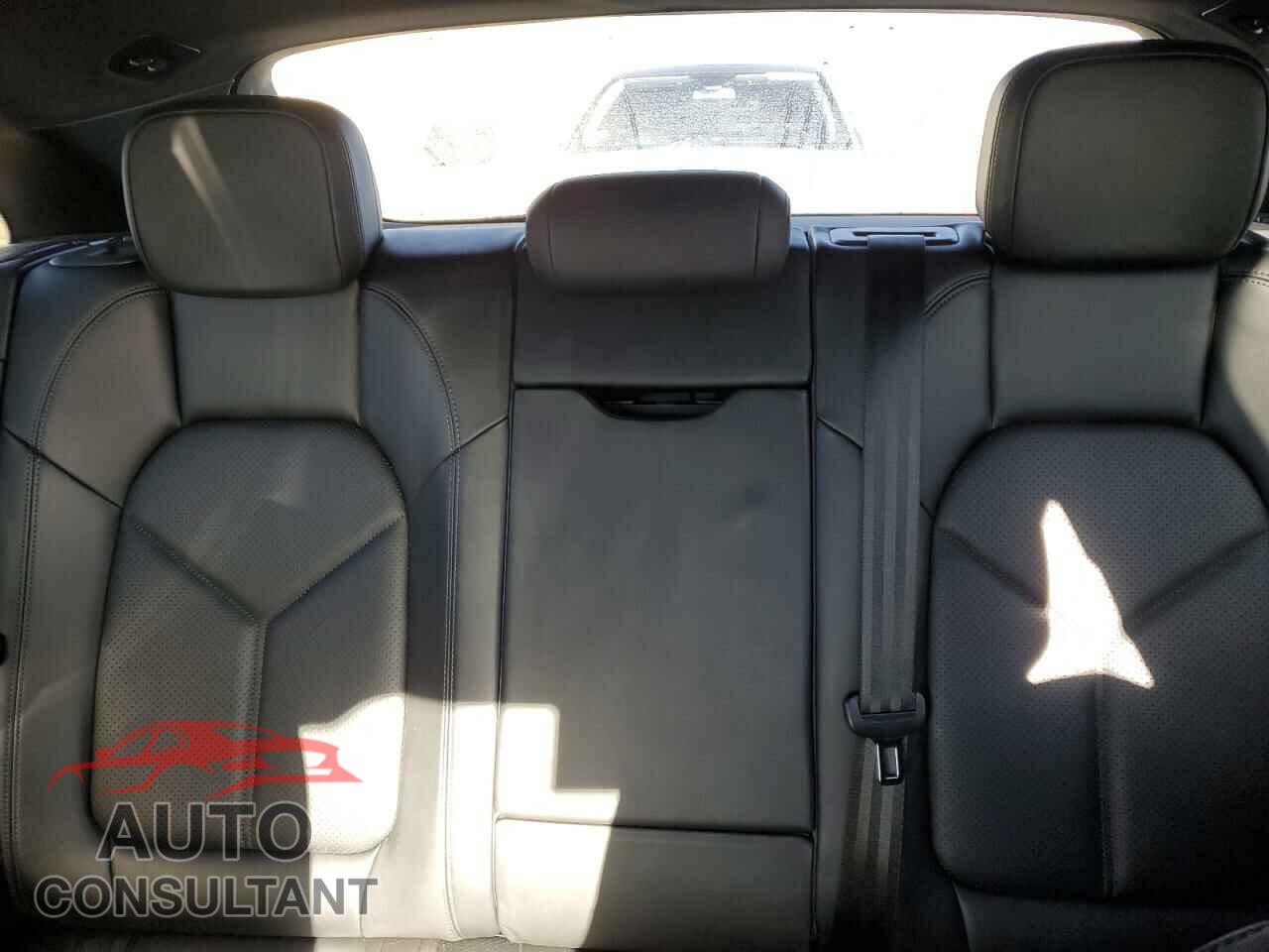 PORSCHE MACAN 2017 - WP1AB2A58HLB15183