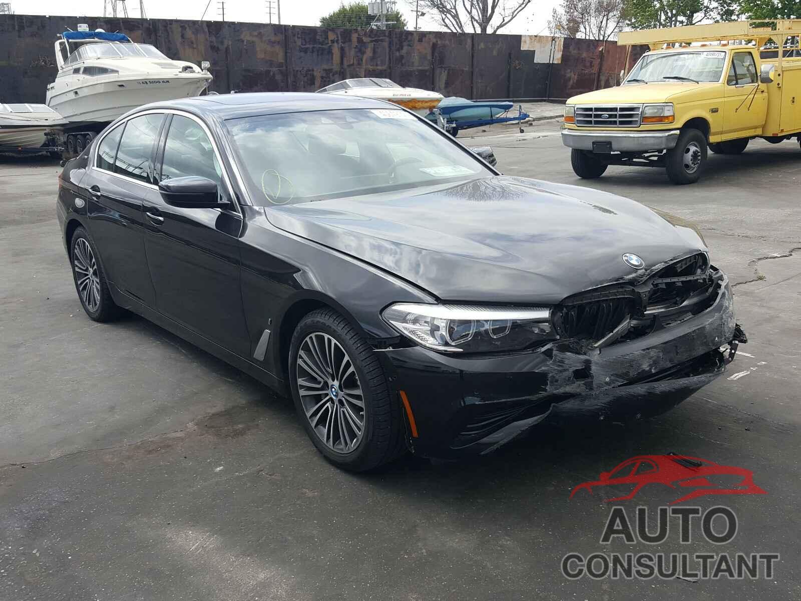 BMW 5 SERIES 2019 - WBAJA9C52KB393257