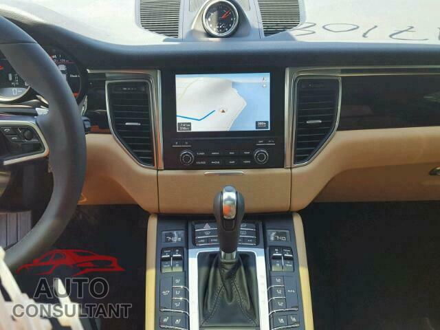 PORSCHE MACAN 2018 - WP1AA2A52JLB05841
