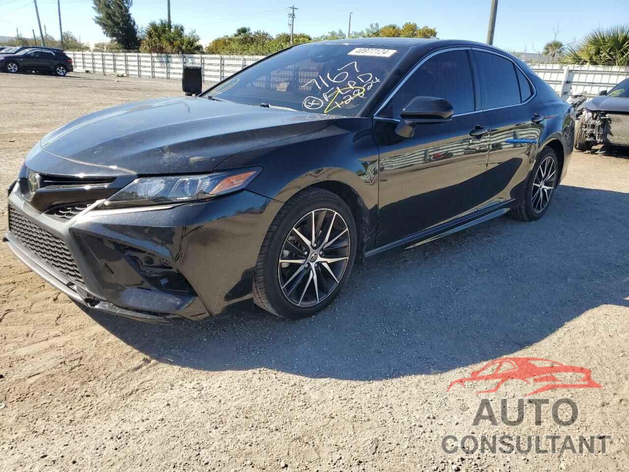 TOYOTA CAMRY 2021 - 4T1G11AK3MU497167