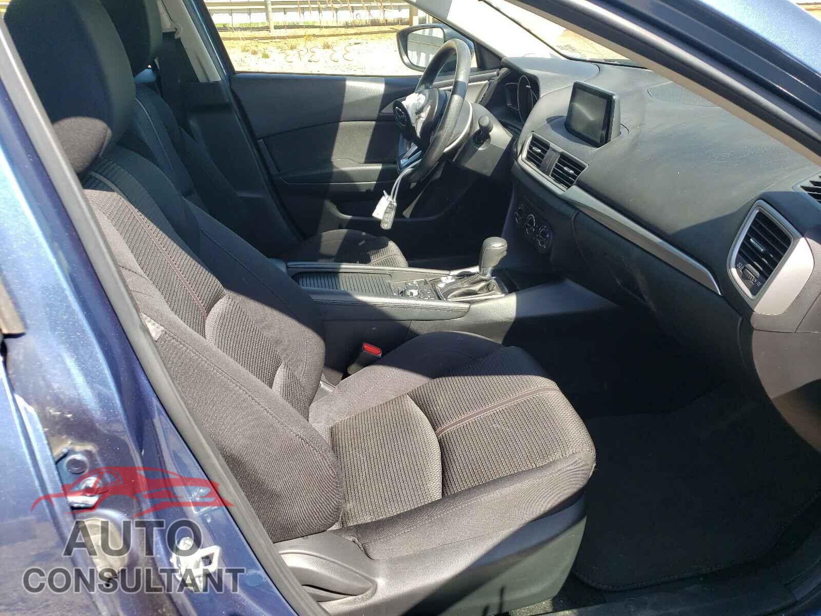 MAZDA 3 2017 - 3MZBN1U79HM108968