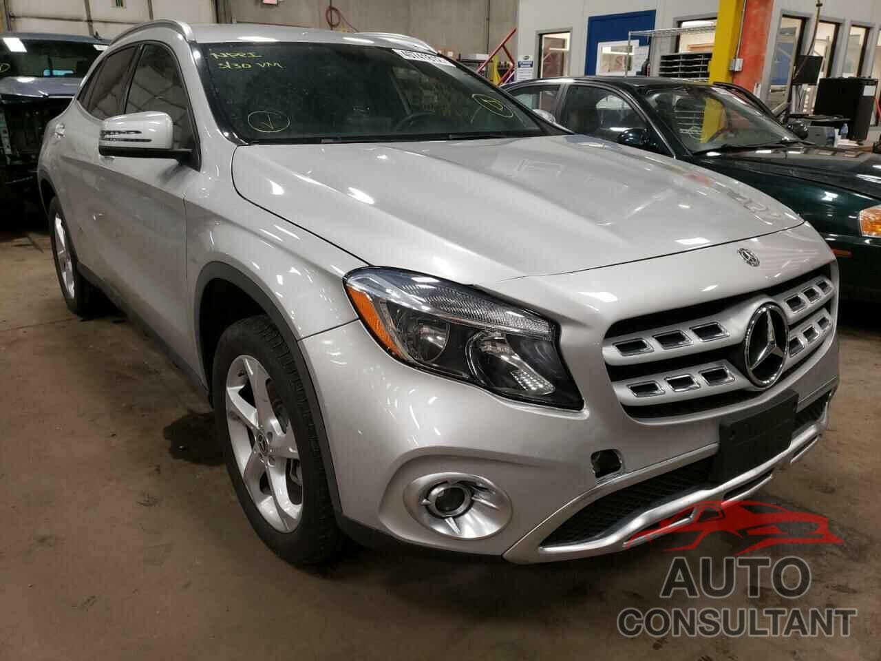 MERCEDES-BENZ GLA-CLASS 2018 - WDCTG4GB7JJ467834