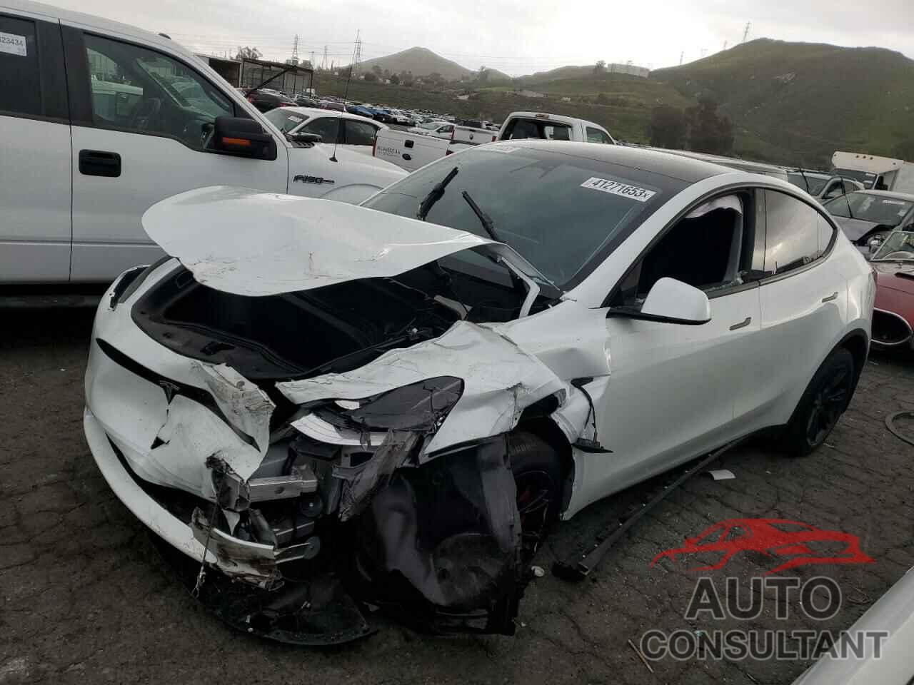 TESLA MODEL Y 2023 - 7SAYGDEE3PA032527