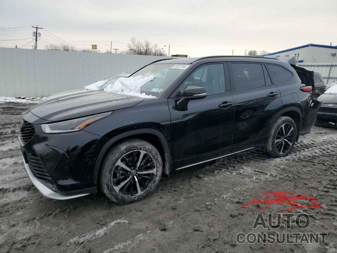 TOYOTA HIGHLANDER 2021 - 5TDLZRBH4MS157219