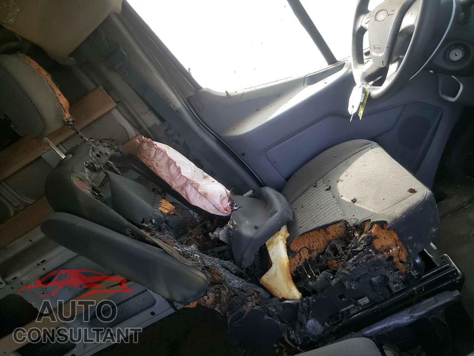 FORD TRANSIT CO 2019 - 1FTYR1YM1KKB51264