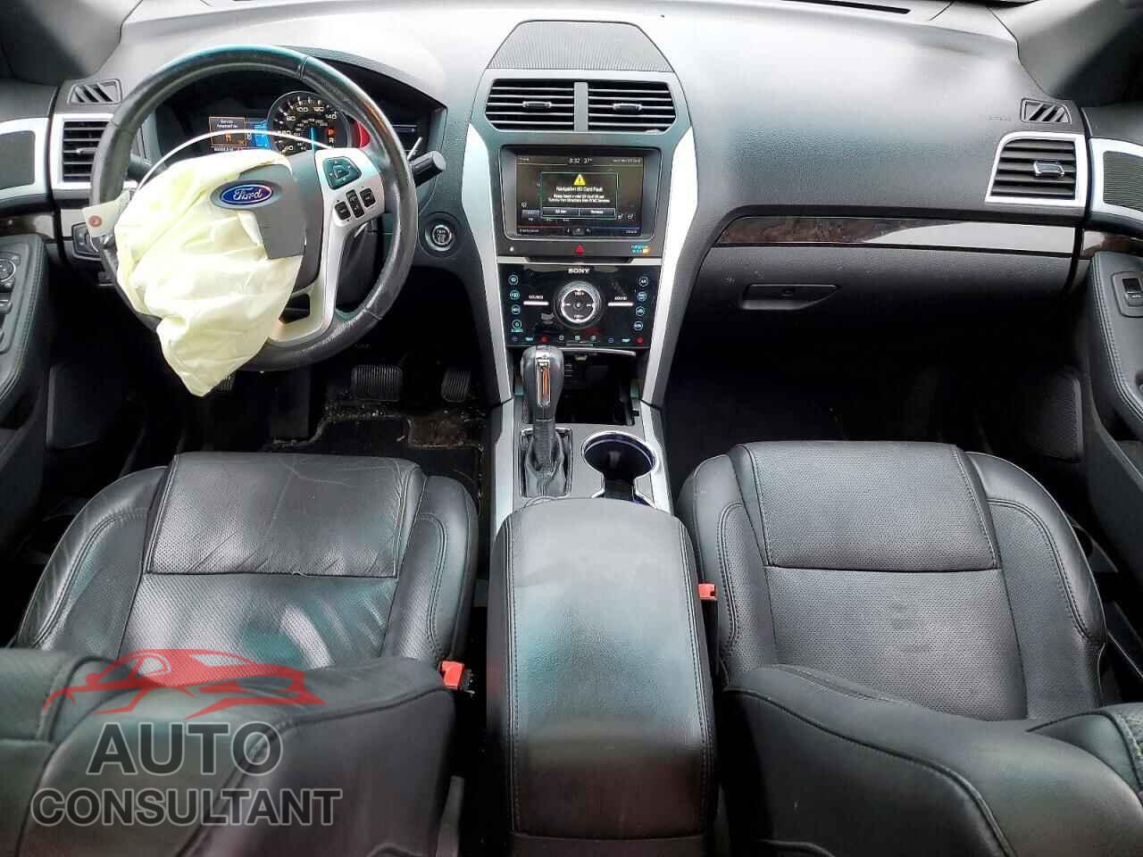 FORD EXPLORER 2015 - 1FM5K8F84FGA25328