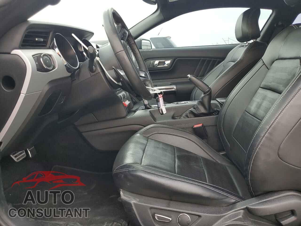 FORD MUSTANG 2017 - 1FA6P8CF9H5292000