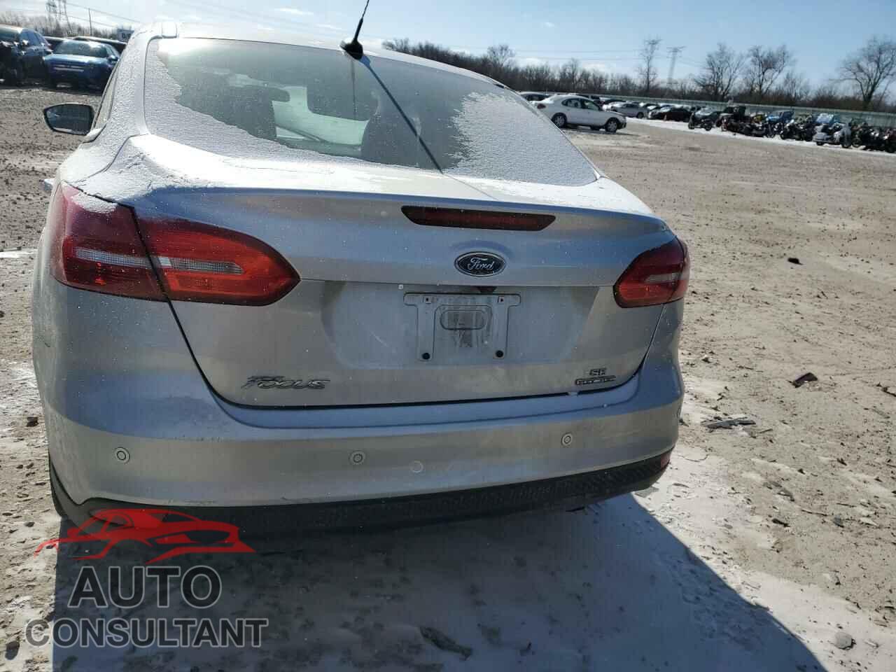 FORD FOCUS 2016 - 1FADP3F26GL332241