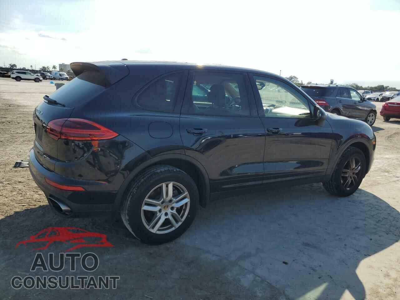 PORSCHE CAYENNE 2016 - WP1AA2A21GLA09178