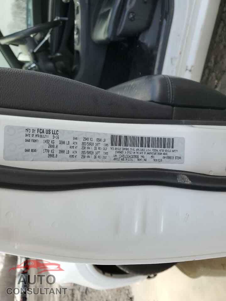 DODGE DURANGO 2017 - 1C4RDJDG3HC629836