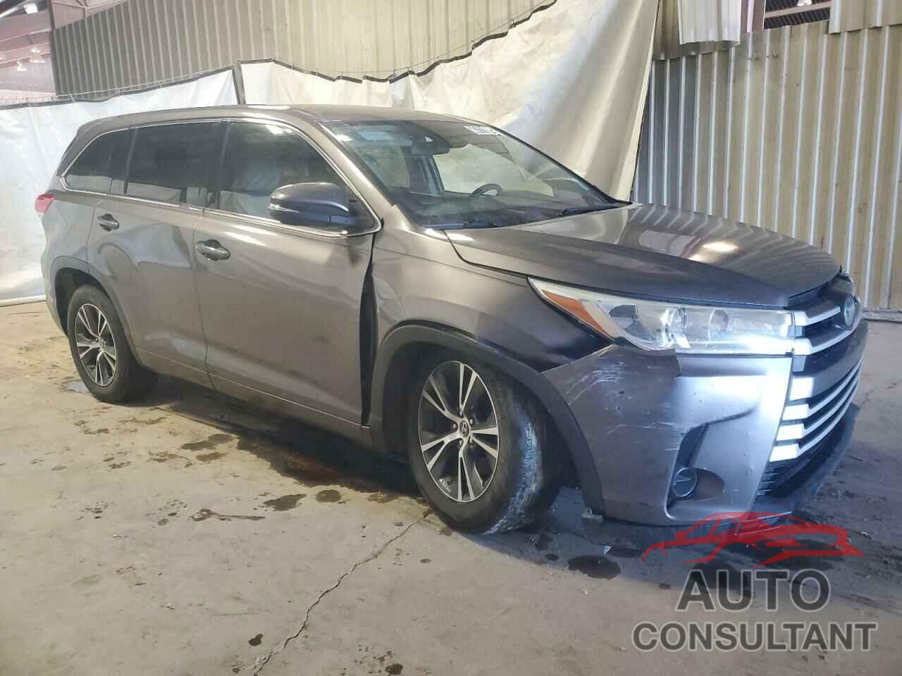TOYOTA HIGHLANDER 2018 - 5TDZARFH7JS039723