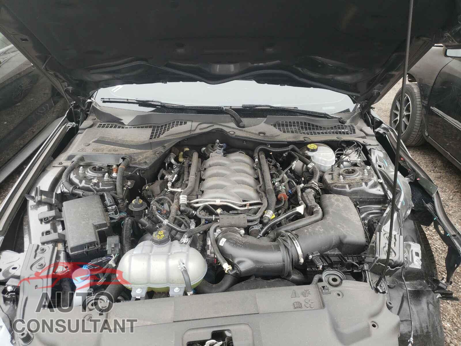 FORD MUSTANG 2020 - 1FA6P8CF2L5185105