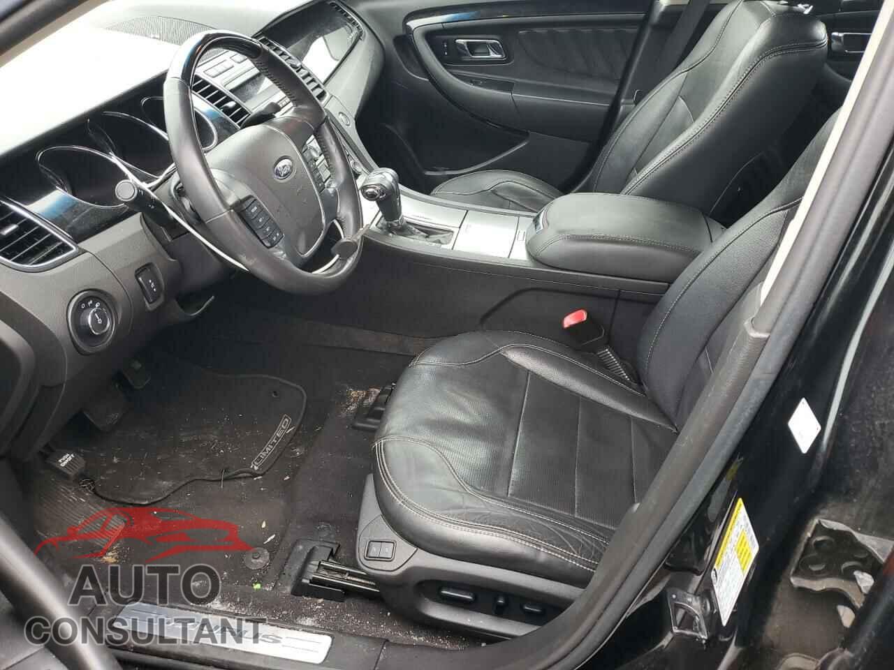 FORD TAURUS 2010 - 1FAHP2FW2AG155654