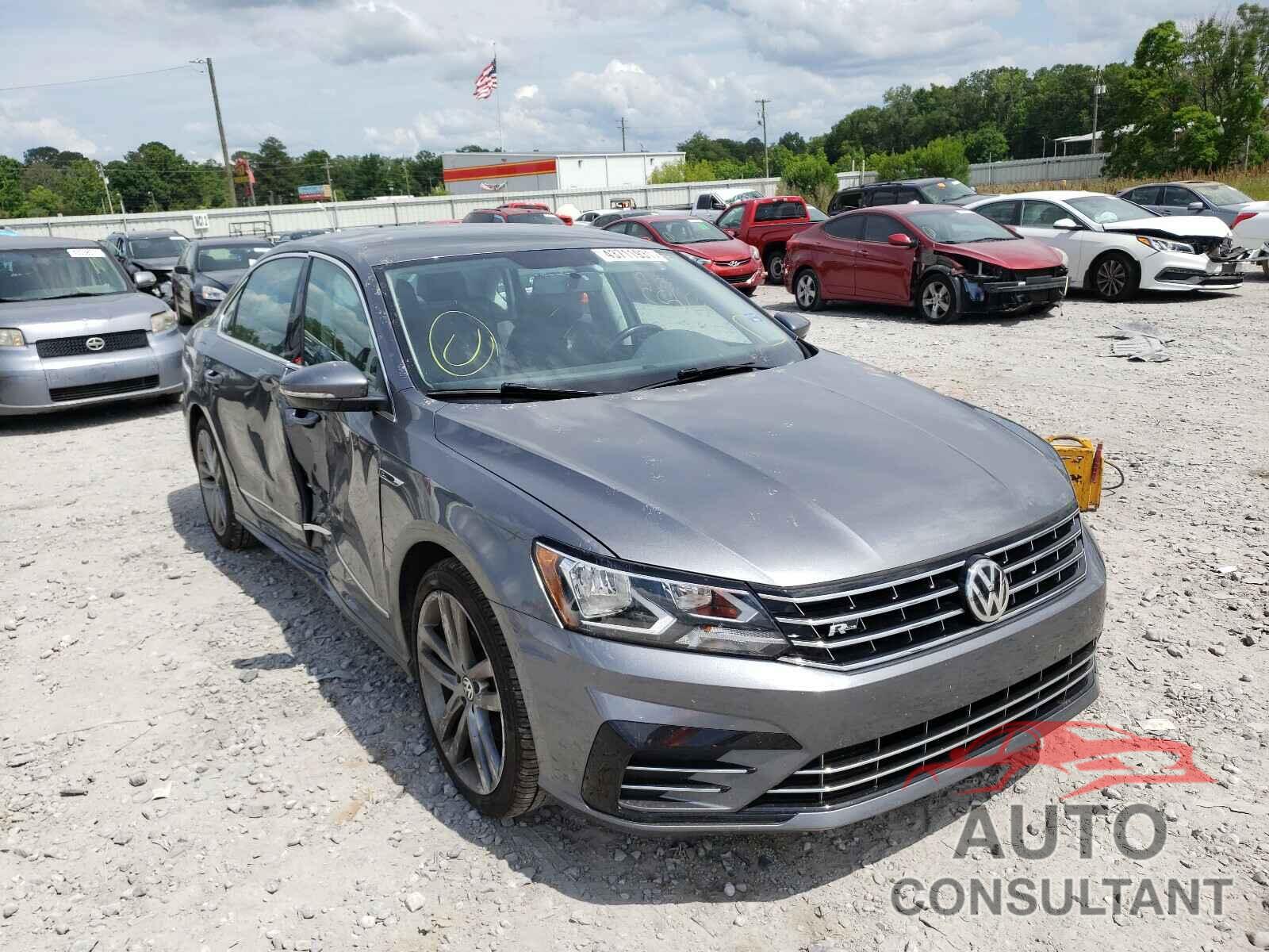 VOLKSWAGEN PASSAT 2017 - 1VWDT7A33HC070366