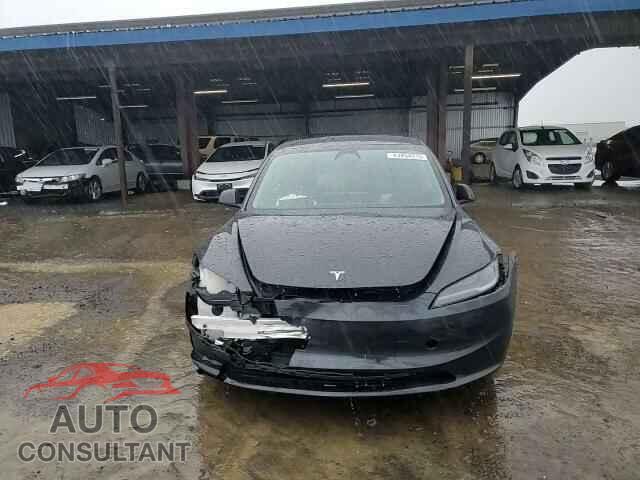 TESLA MODEL 3 2024 - 5YJ3E1EA8RF842203