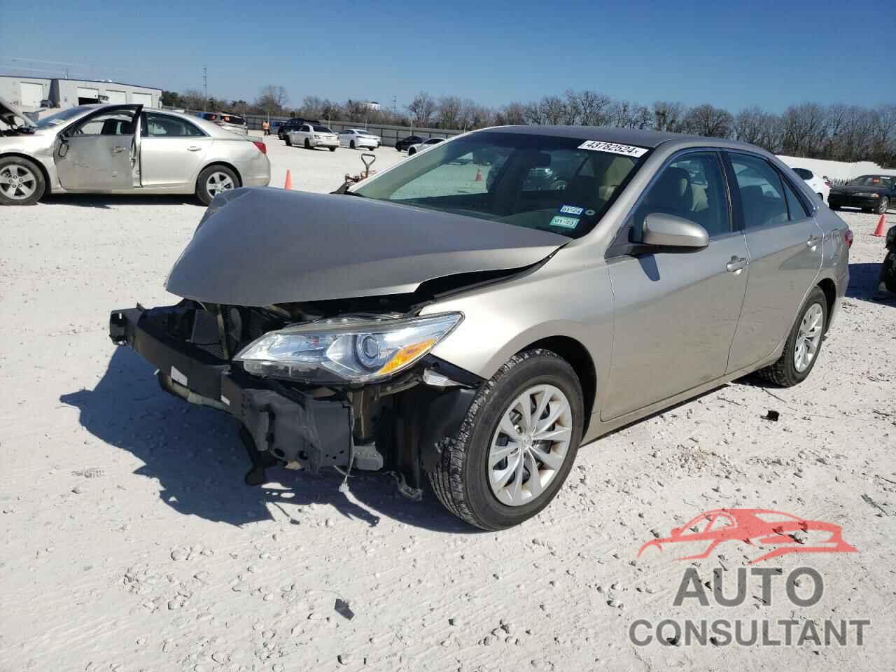 TOYOTA CAMRY 2016 - 4T4BF1FK8GR539959