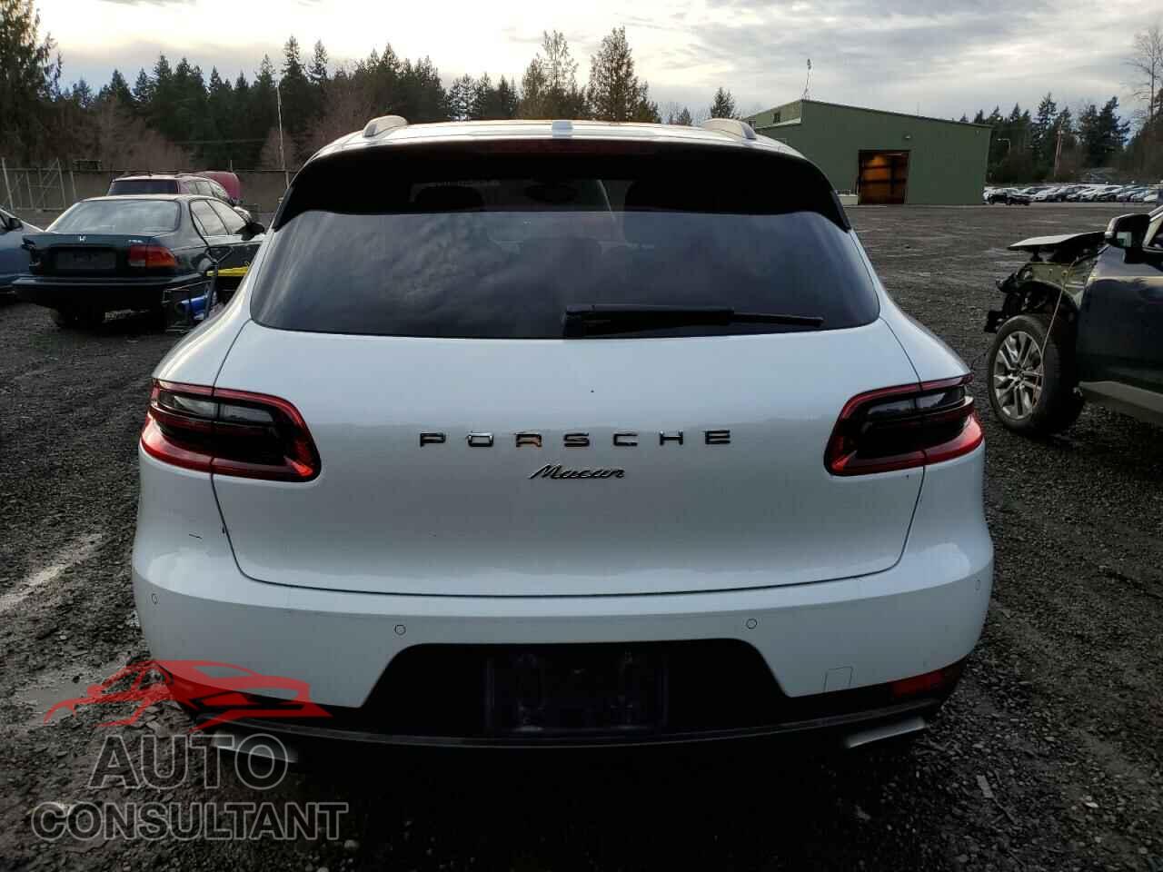 PORSCHE MACAN 2018 - WP1AA2A52JLB01501