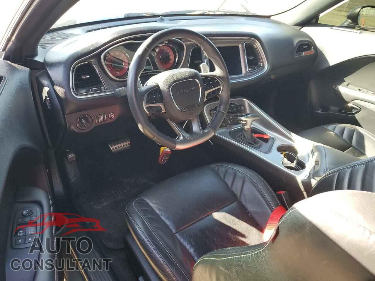 DODGE CHALLENGER 2018 - 2C3CDZC93JH338963