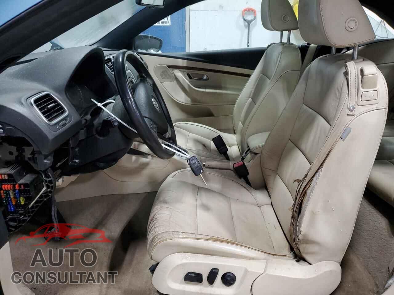 VOLKSWAGEN EOS 2009 - WVWFA71F09V019392