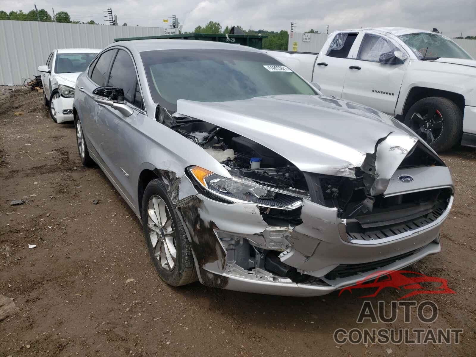 FORD FUSION 2019 - 3FA6P0MU8KR256009
