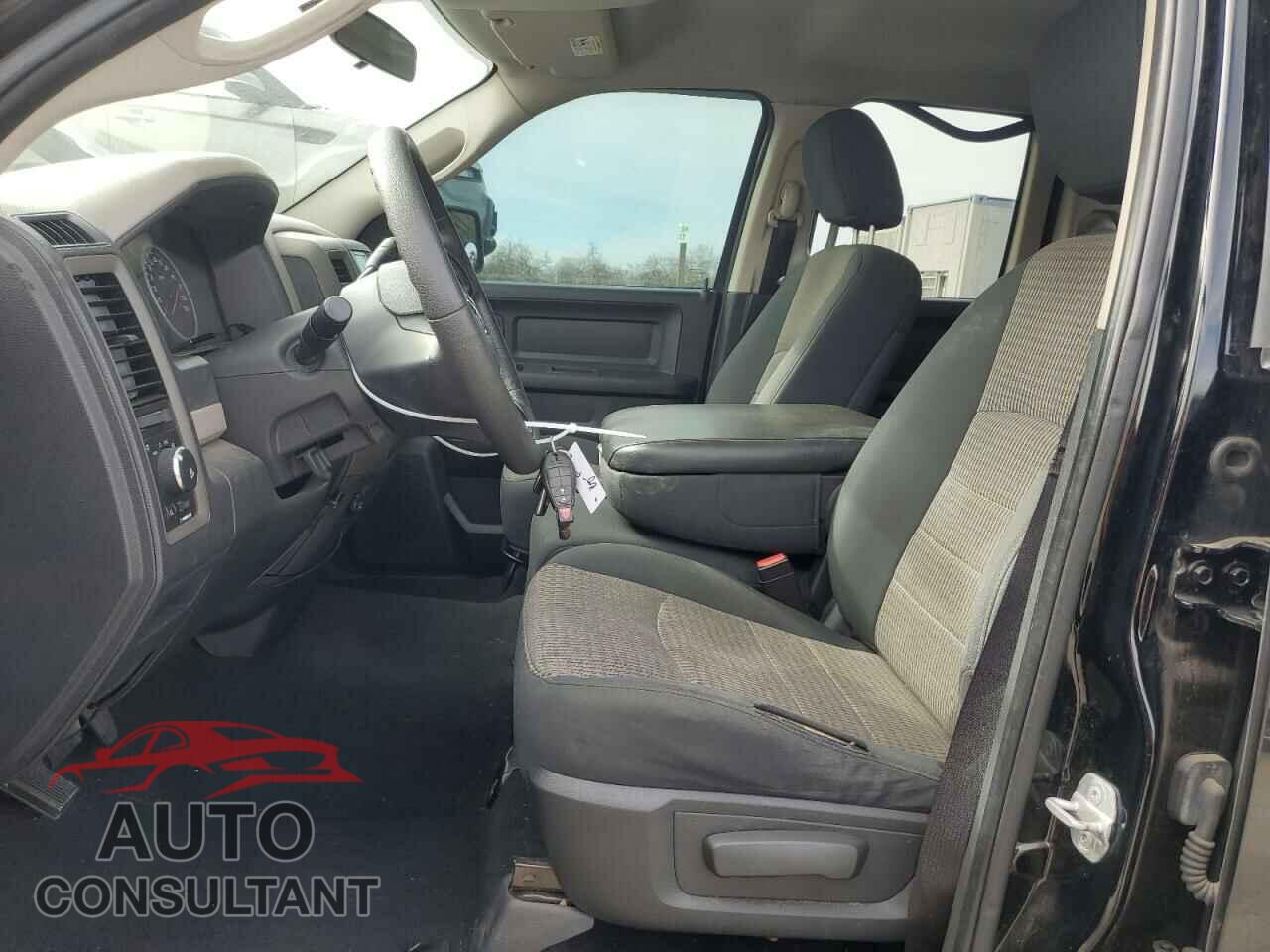 DODGE RAM 1500 2012 - 1C6RD7FT2CS202909