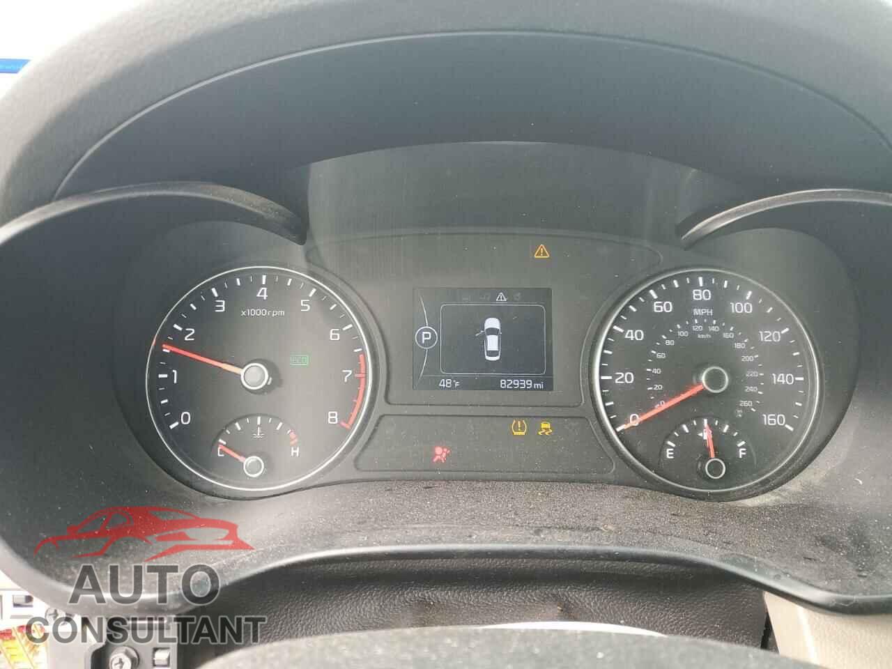 KIA OPTIMA 2018 - 5XXGU4L32JG261663