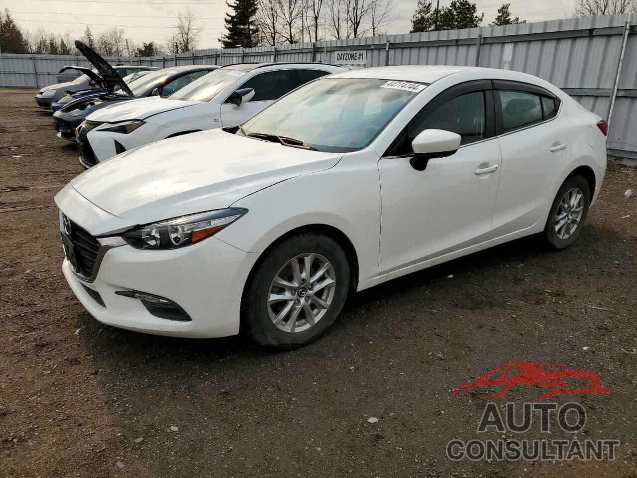 MAZDA 3 2018 - 3MZBN1V77JM224335