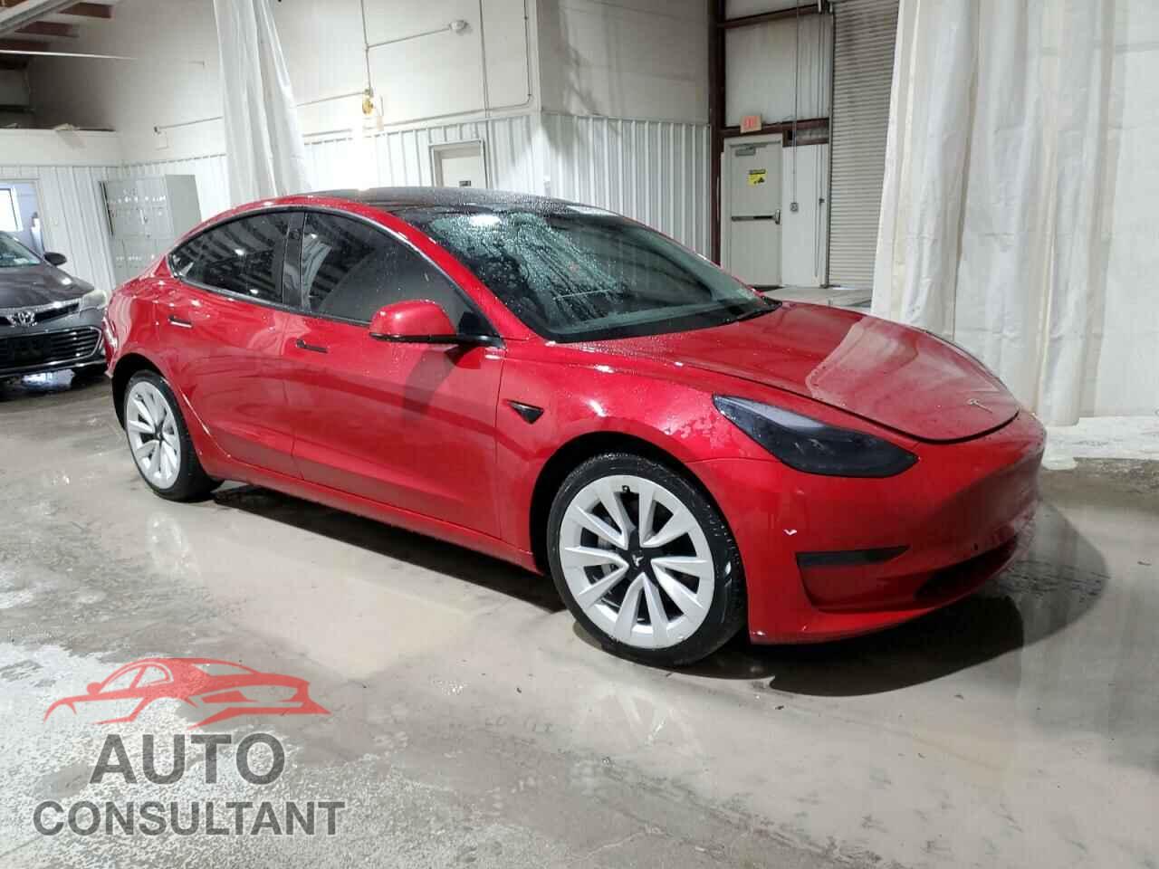 TESLA MODEL 3 2022 - 5YJ3E1EA4NF187306