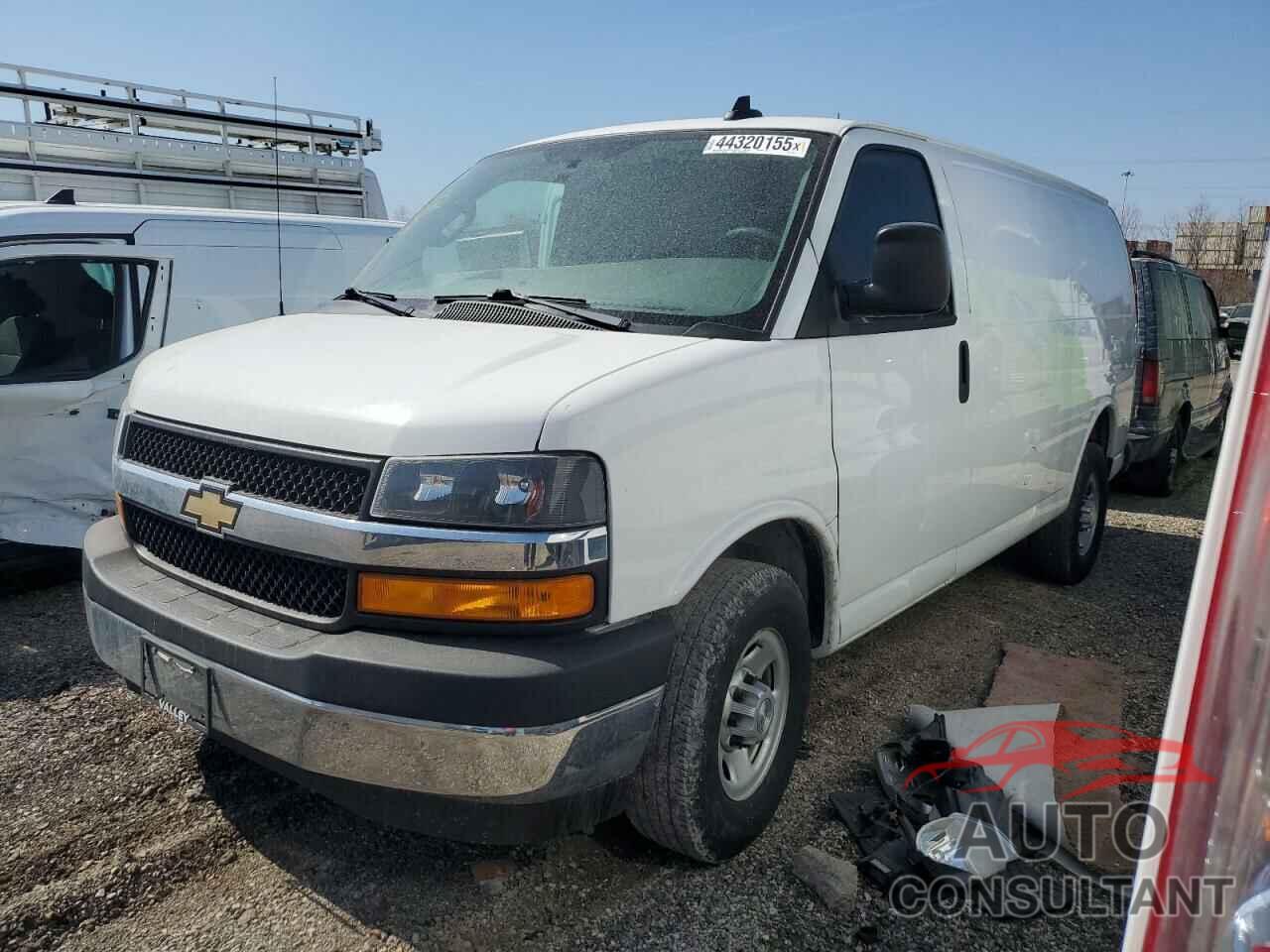 CHEVROLET EXPRESS 2020 - 1GCWGAFG0L1181244