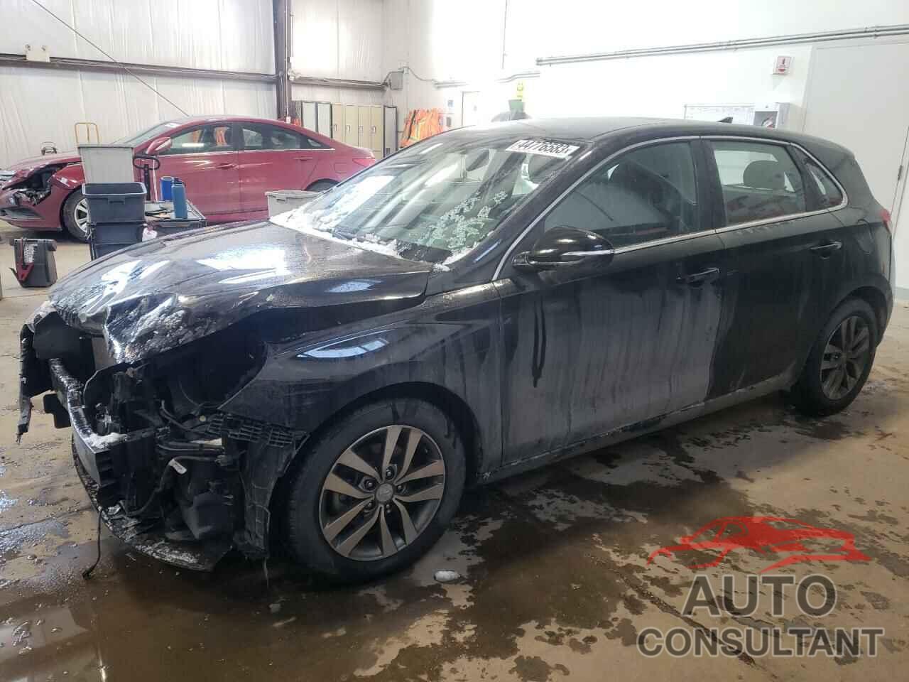 HYUNDAI ELANTRA 2018 - KMHH35LE8JU033610