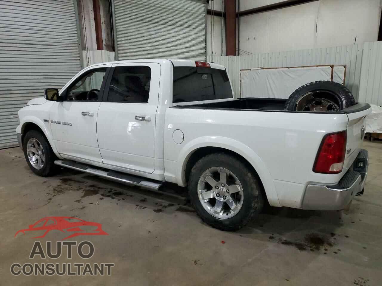 DODGE RAM 1500 2012 - 1C6RD7NT8CS272531