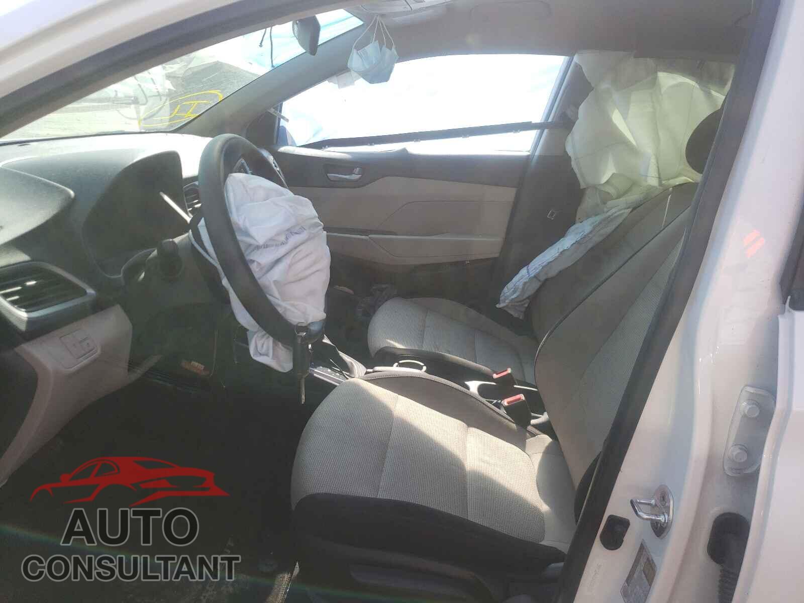 HYUNDAI ACCENT 2019 - 3KPC24A33KE058315
