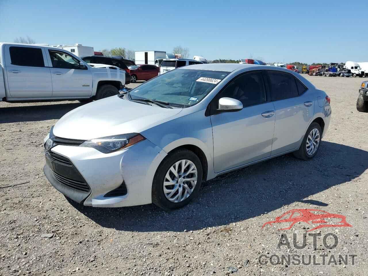 TOYOTA COROLLA 2017 - 5YFBURHE3HP735624