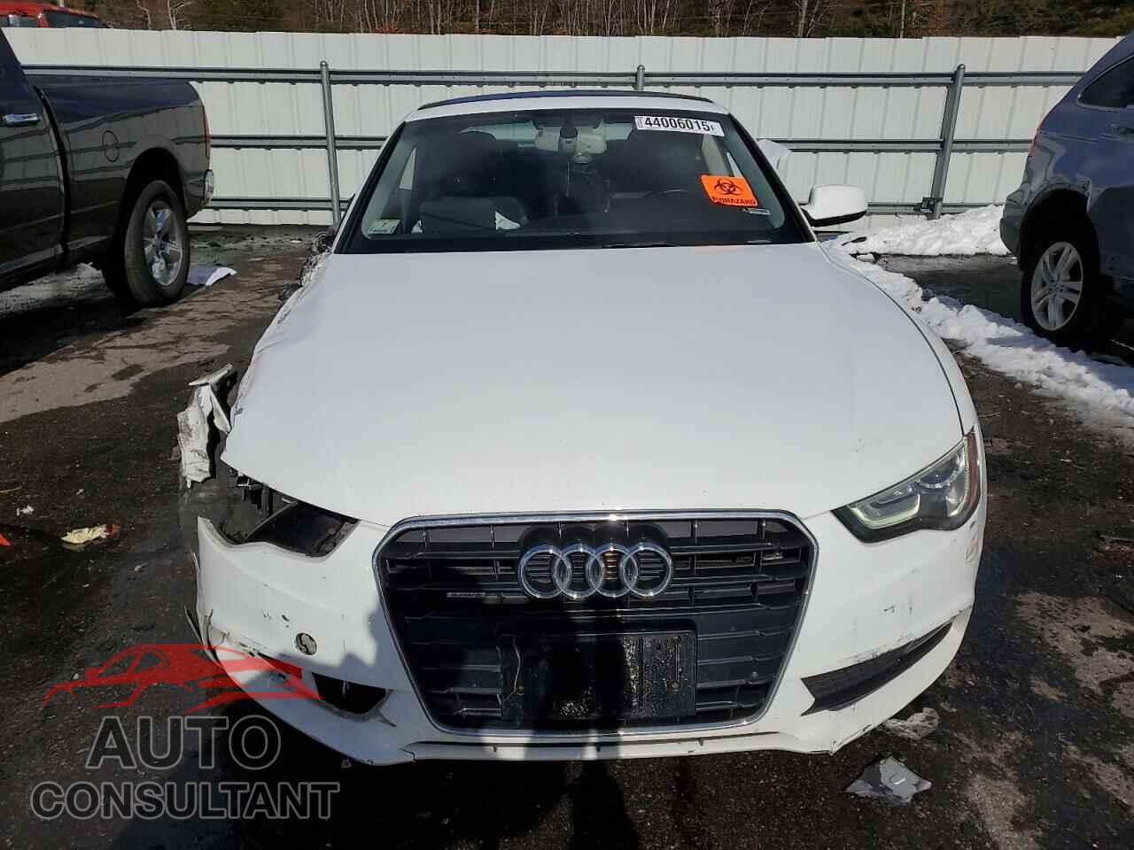 AUDI A5 2014 - WAULFAFR4EA059459