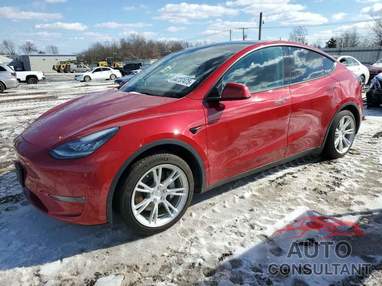 TESLA MODEL Y 2021 - 5YJYGDEE3MF088351