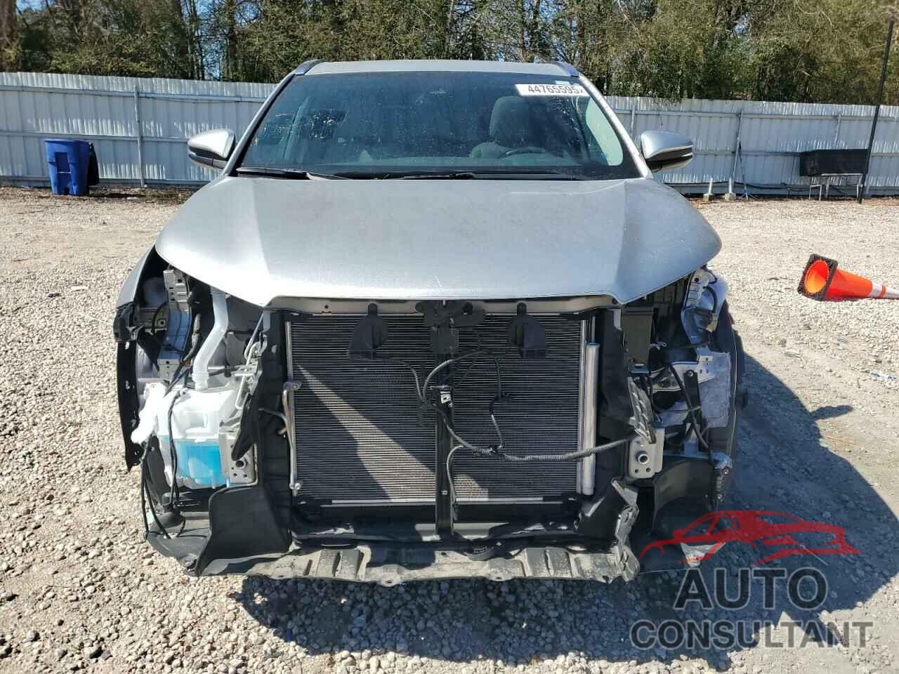 TOYOTA HIGHLANDER 2018 - 5TDJZRFH5JS857148