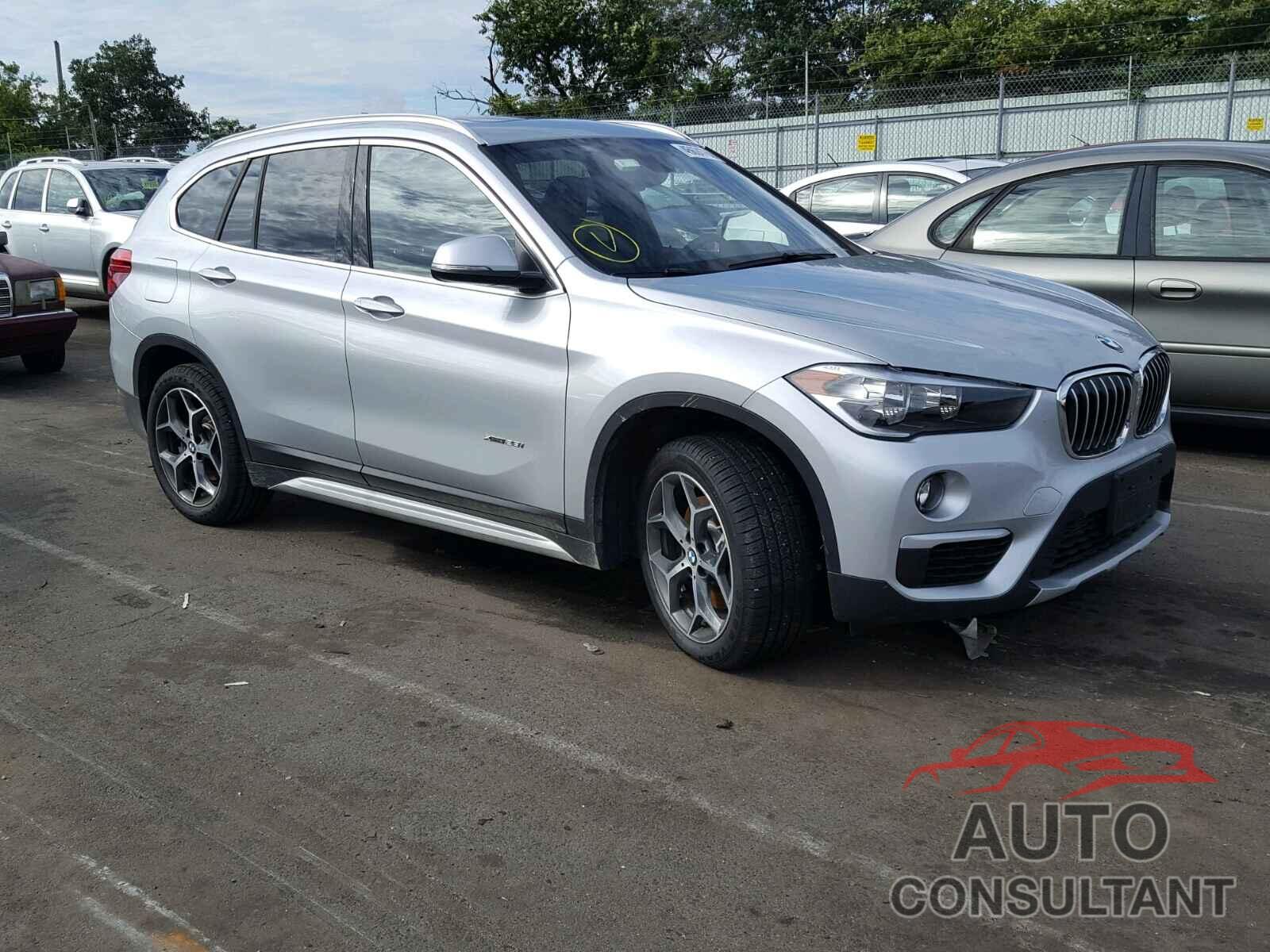 BMW X1 XDRIVE28I 2018 - WBXHT3C3XJ5K27480