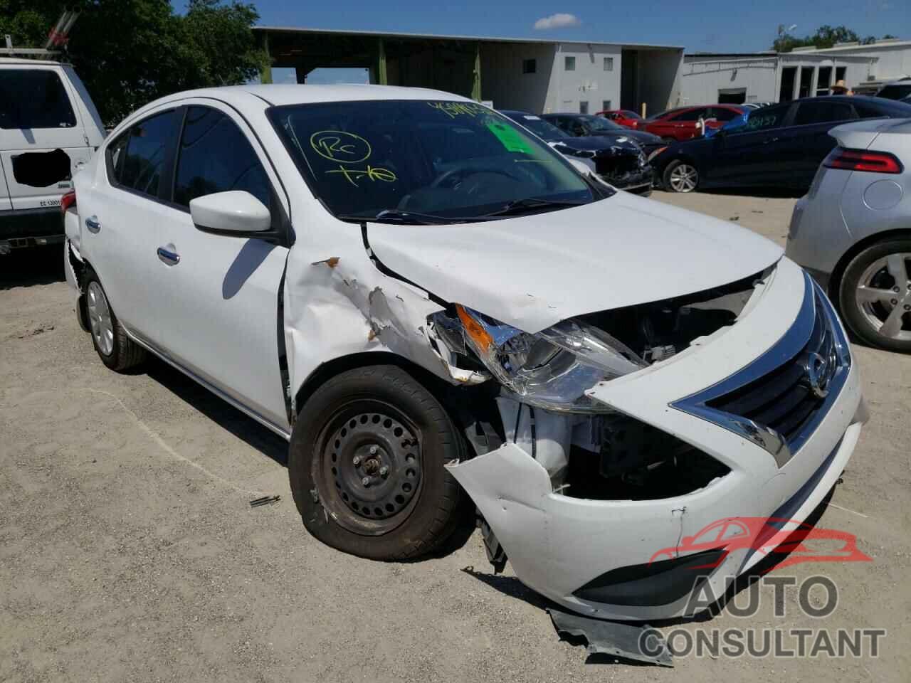 NISSAN VERSA 2017 - 3N1CN7AP8HL844498