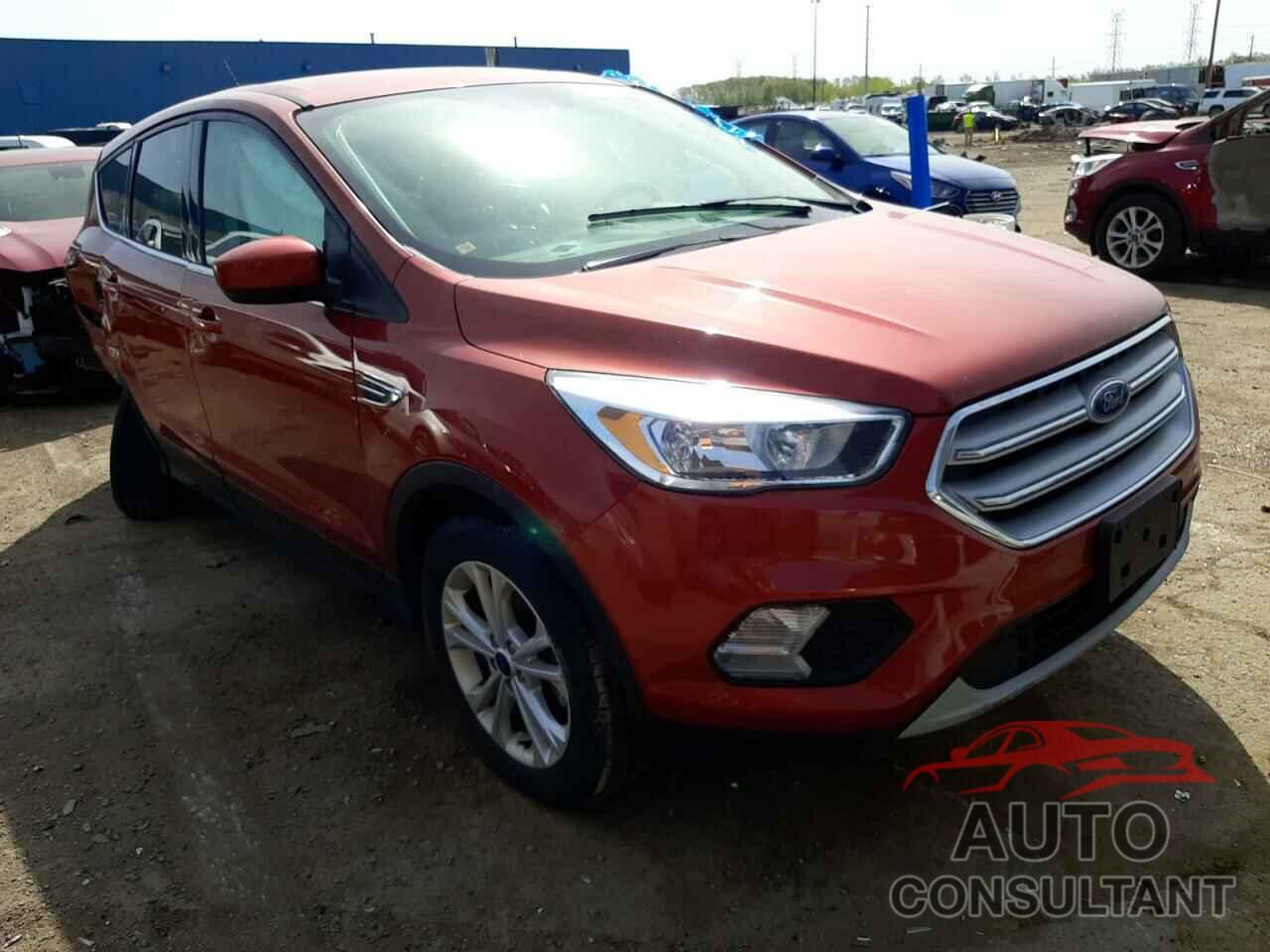 FORD ESCAPE 2019 - 1FMCU9GD6KUA20825