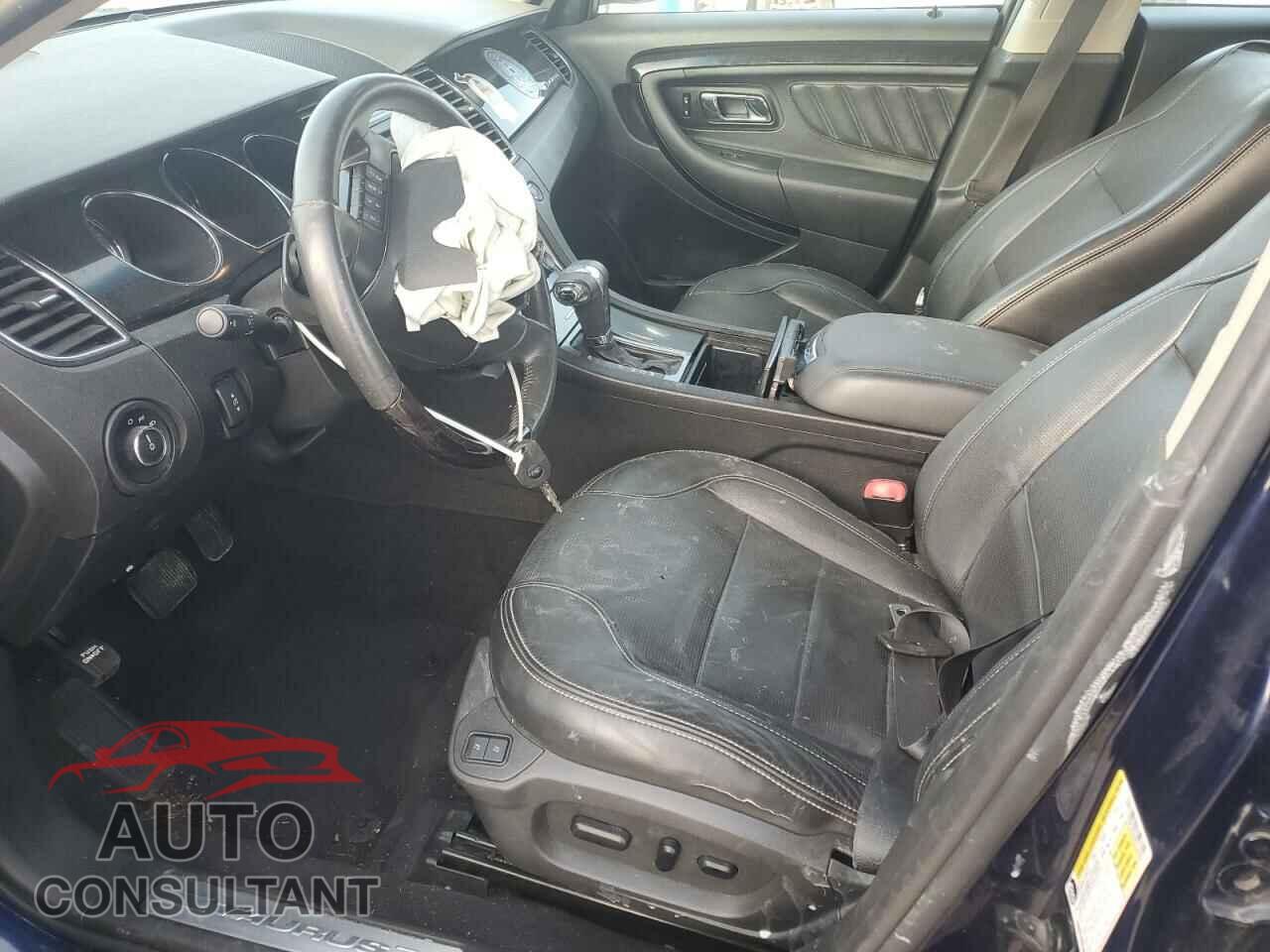 FORD TAURUS 2011 - 1FAHP2FW2BG120405