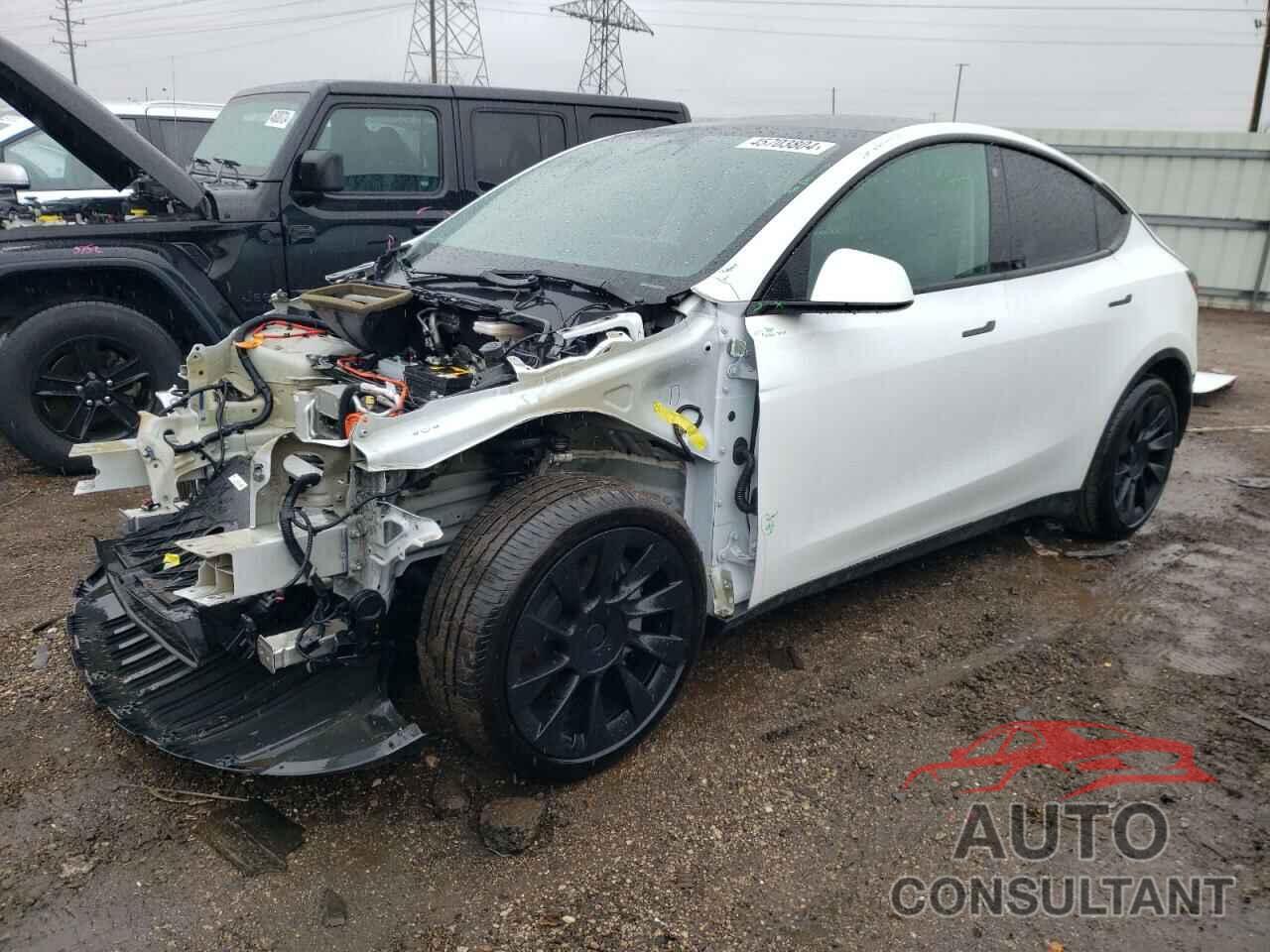 TESLA MODEL Y 2021 - 5YJYGDED4MF110171