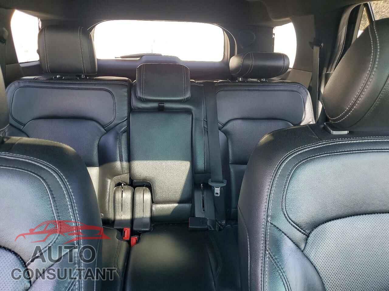 FORD EXPLORER 2017 - 1FM5K8F88HGA23827