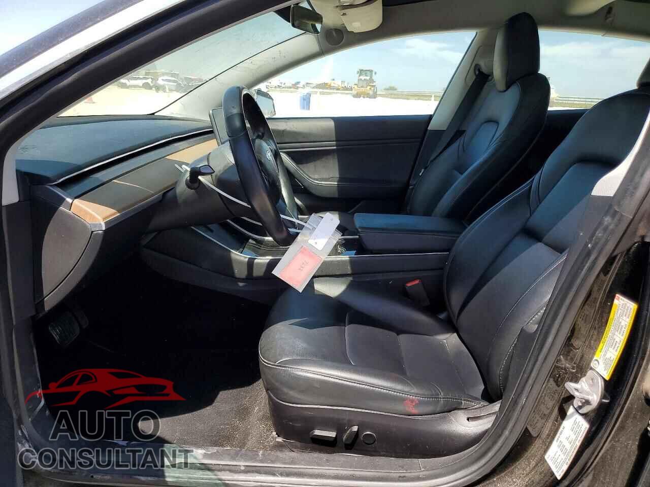 TESLA MODEL 3 2019 - 5YJ3E1EB4KF197127
