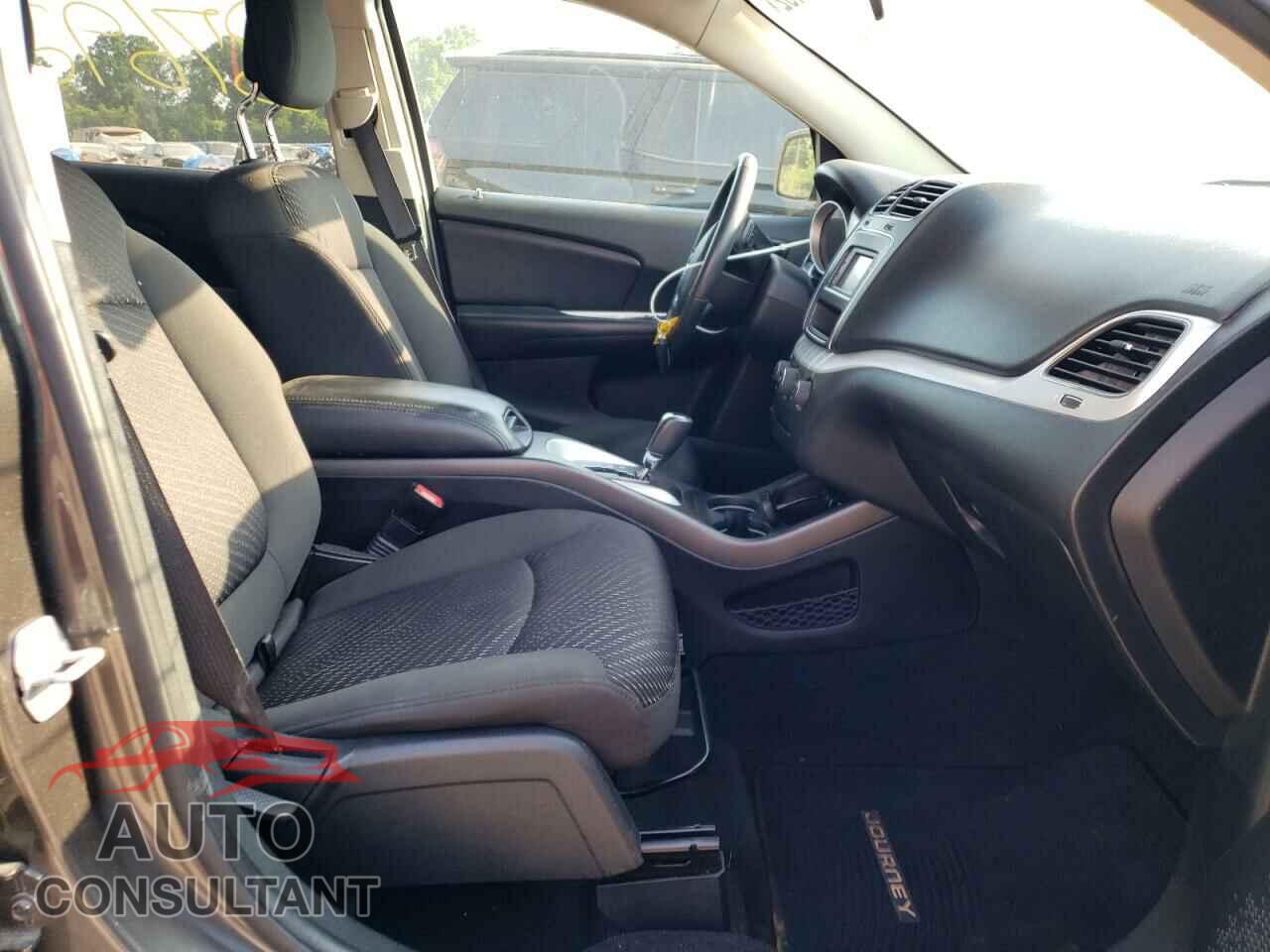 DODGE JOURNEY 2017 - 3C4PDCBB8HT684636