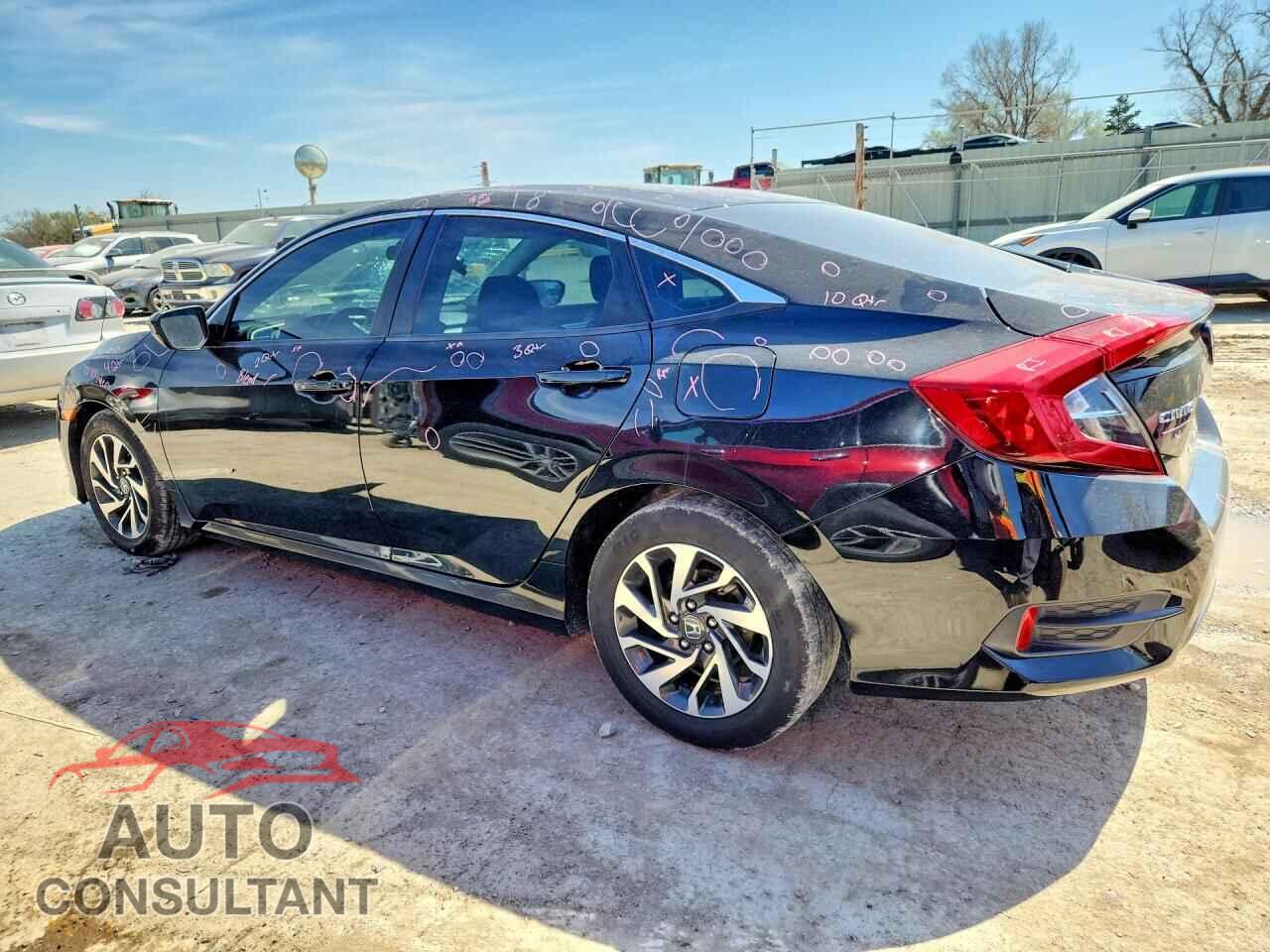 HONDA CIVIC 2017 - 19XFC2F78HE232950