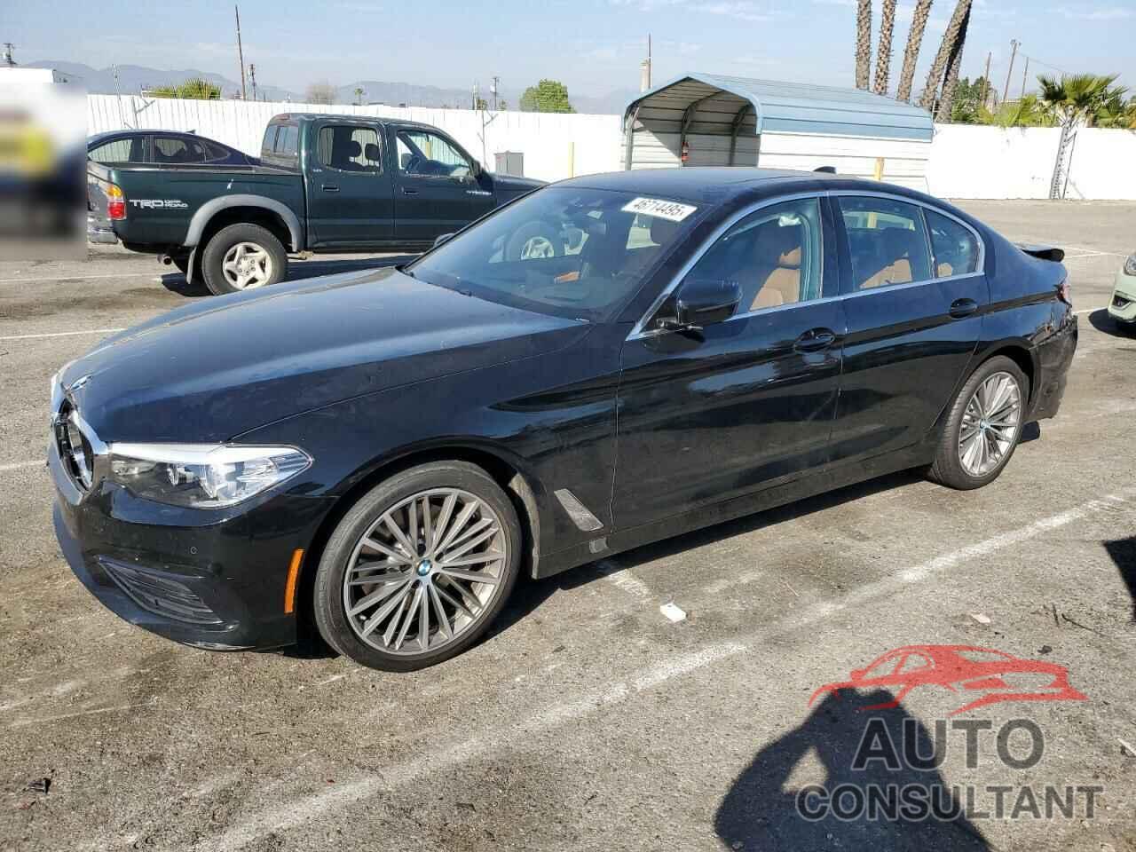 BMW 5 SERIES 2019 - WBAJA5C54KBX87318