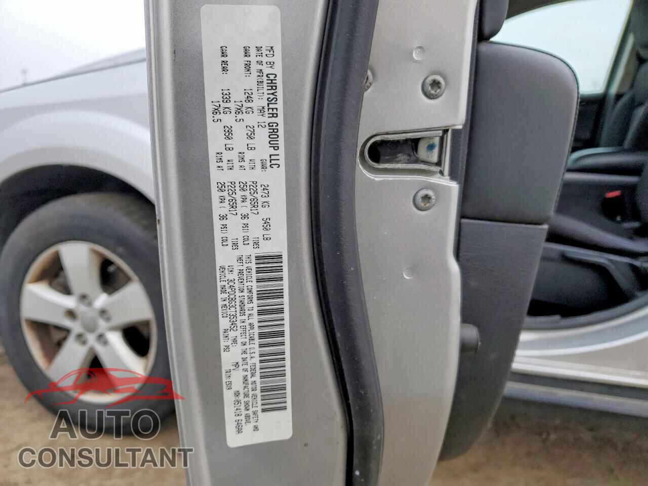 DODGE JOURNEY 2012 - 3C4PDCBG3CT353452