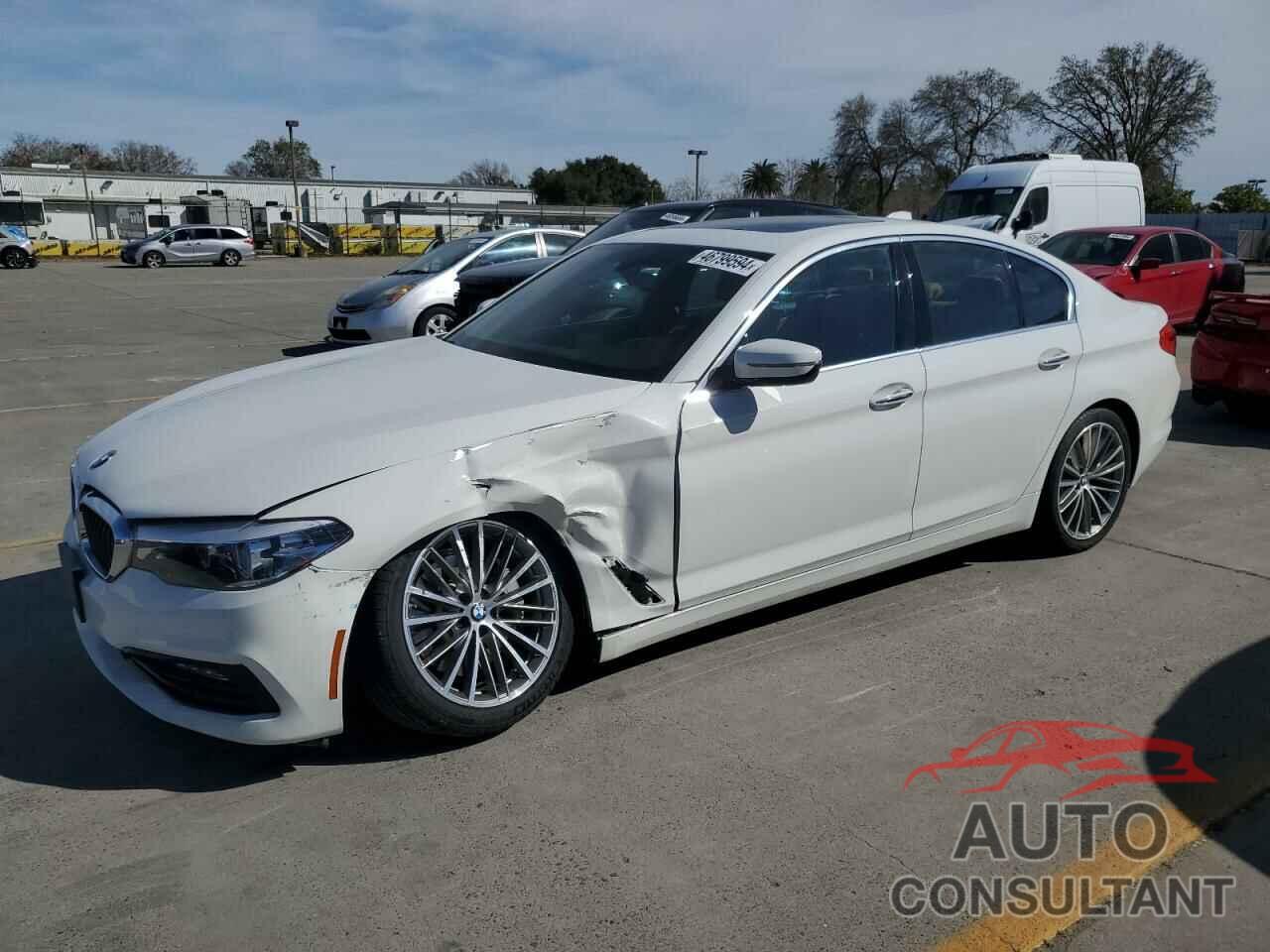 BMW 5 SERIES 2018 - WBAJA5C58JWA35308